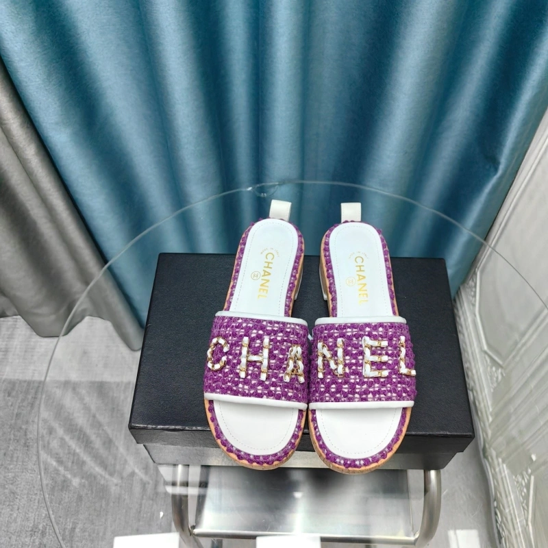 Efficient Chxnxl Slippers 130547