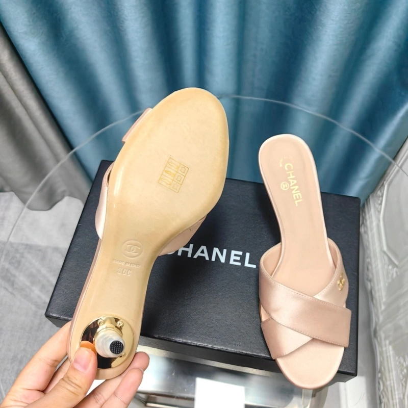 TopPick Chxnxl Slippers 130559