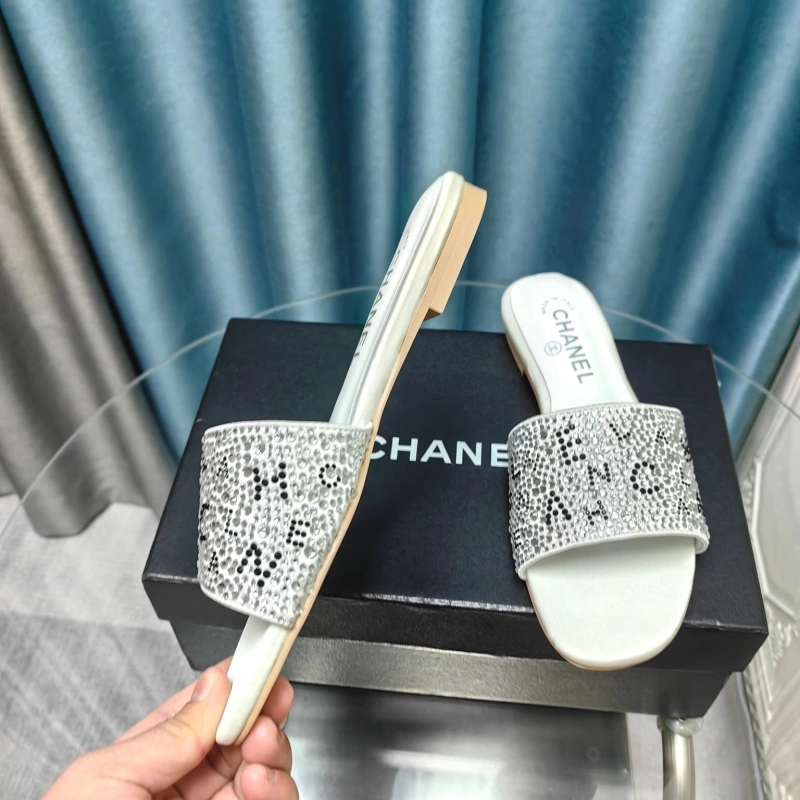 Soft Chxnxl Slippers 130544