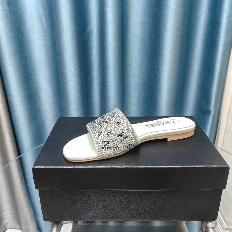 Soft Chxnxl Slippers 130544