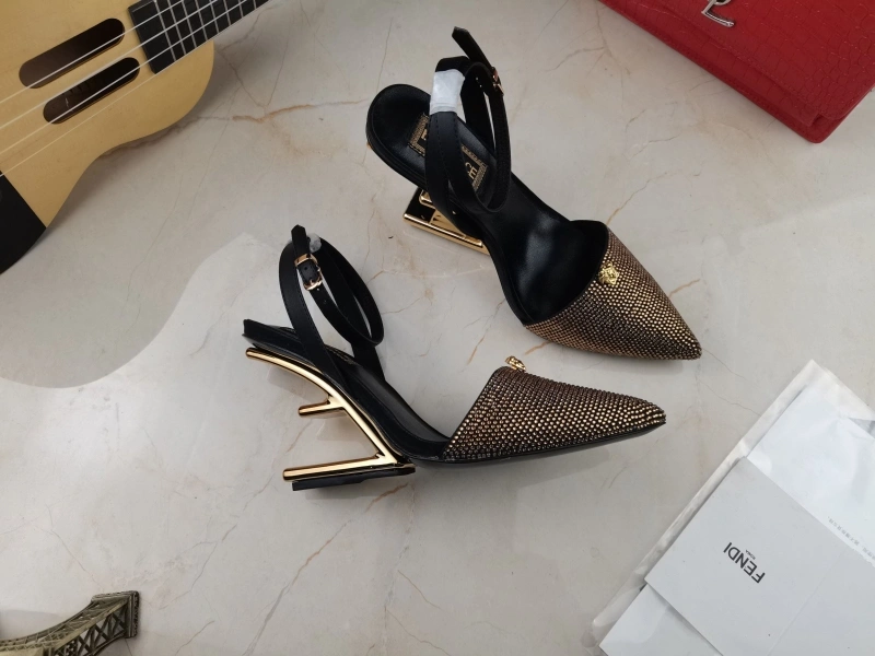 Sleek Gxvxnchy High Heels 154550