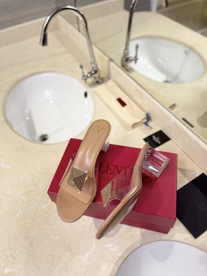 ModernLook Vxlxntino Slippers 231795