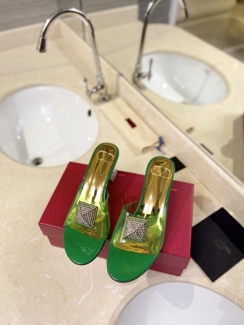 Vxlxntino Slippers GoAnywhere 231790