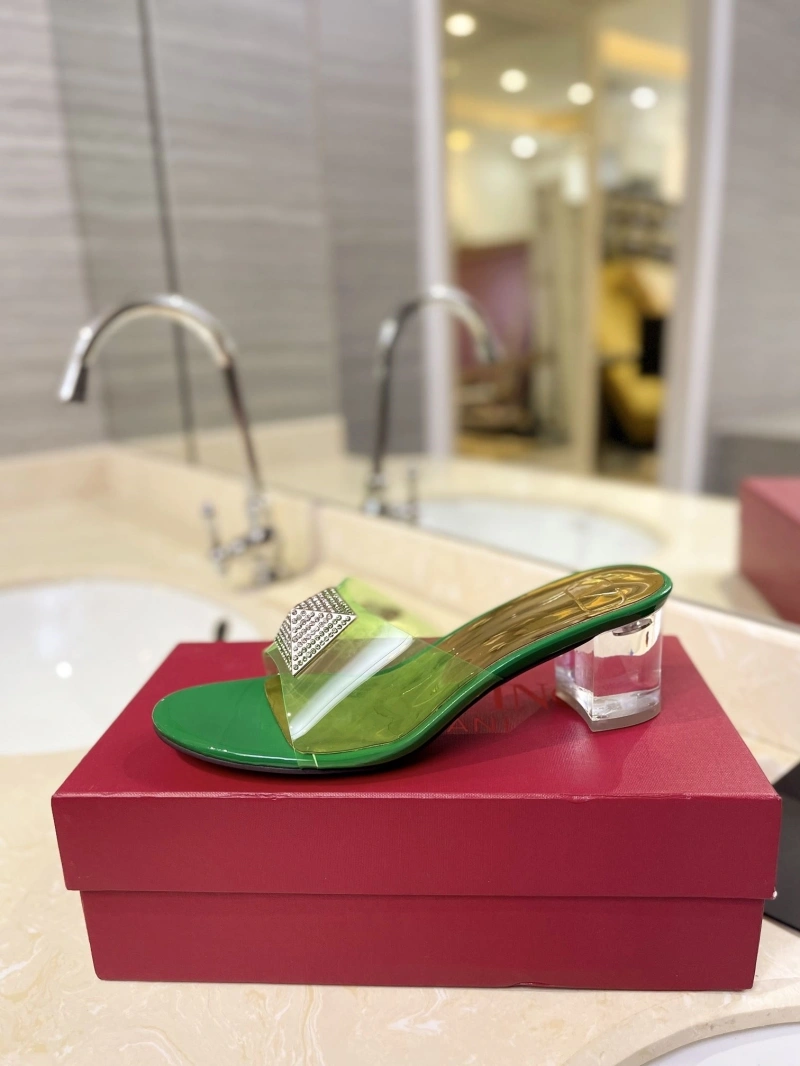 Vxlxntino Slippers GoAnywhere 231790
