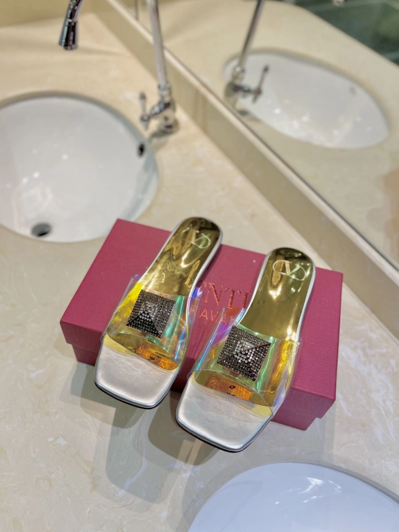Sleek Vxlxntino Slippers 231769