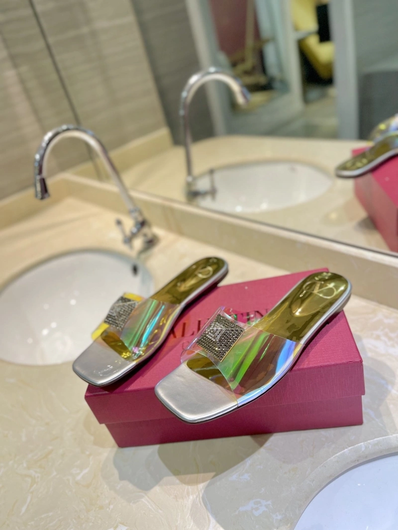 Sleek Vxlxntino Slippers 231769