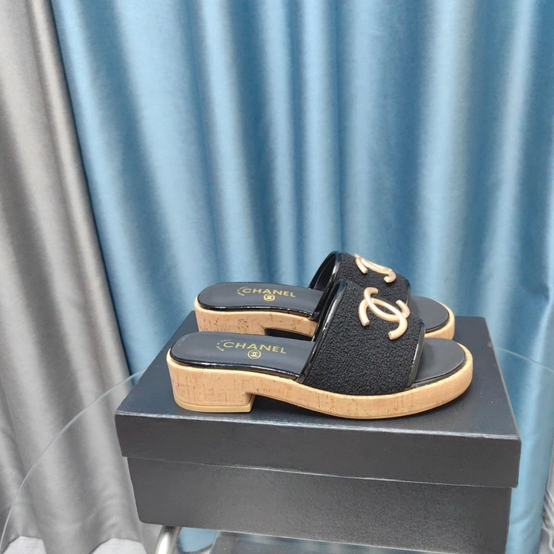 Chxnxl Slippers Bright 130565