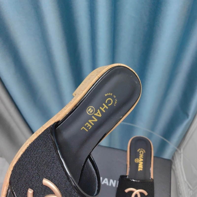 Chxnxl Slippers Bright 130565