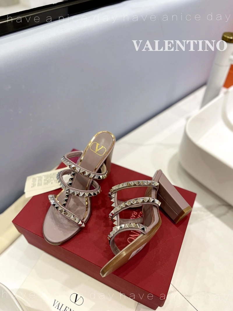 SportInspired Vxlxntino Slippers 231768