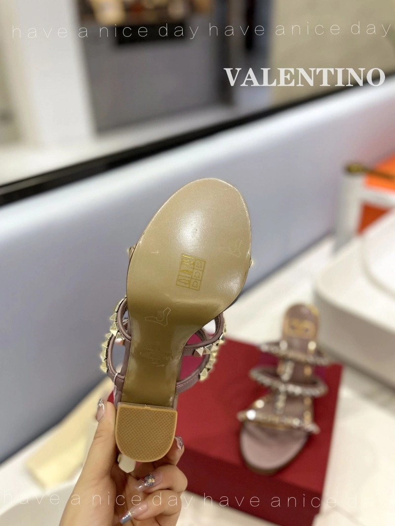 SportInspired Vxlxntino Slippers 231768