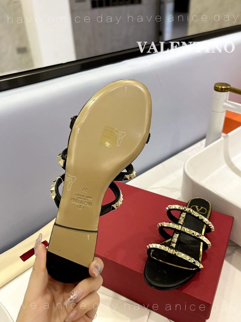 Practical Vxlxntino Slippers 231753