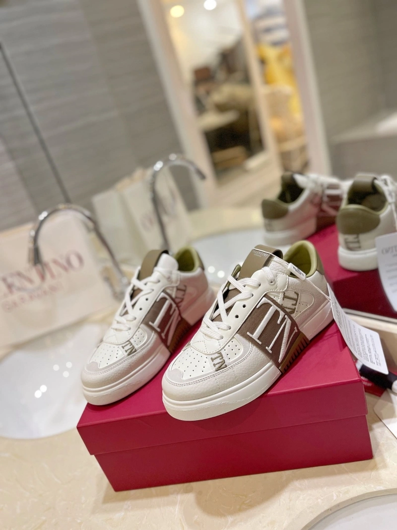 Trendsetting Vxlxntino Casual Shoes 232561