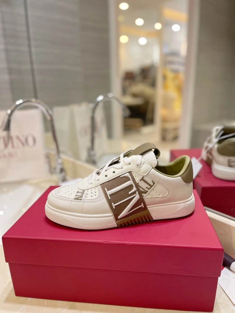 Trendsetting Vxlxntino Casual Shoes 232561