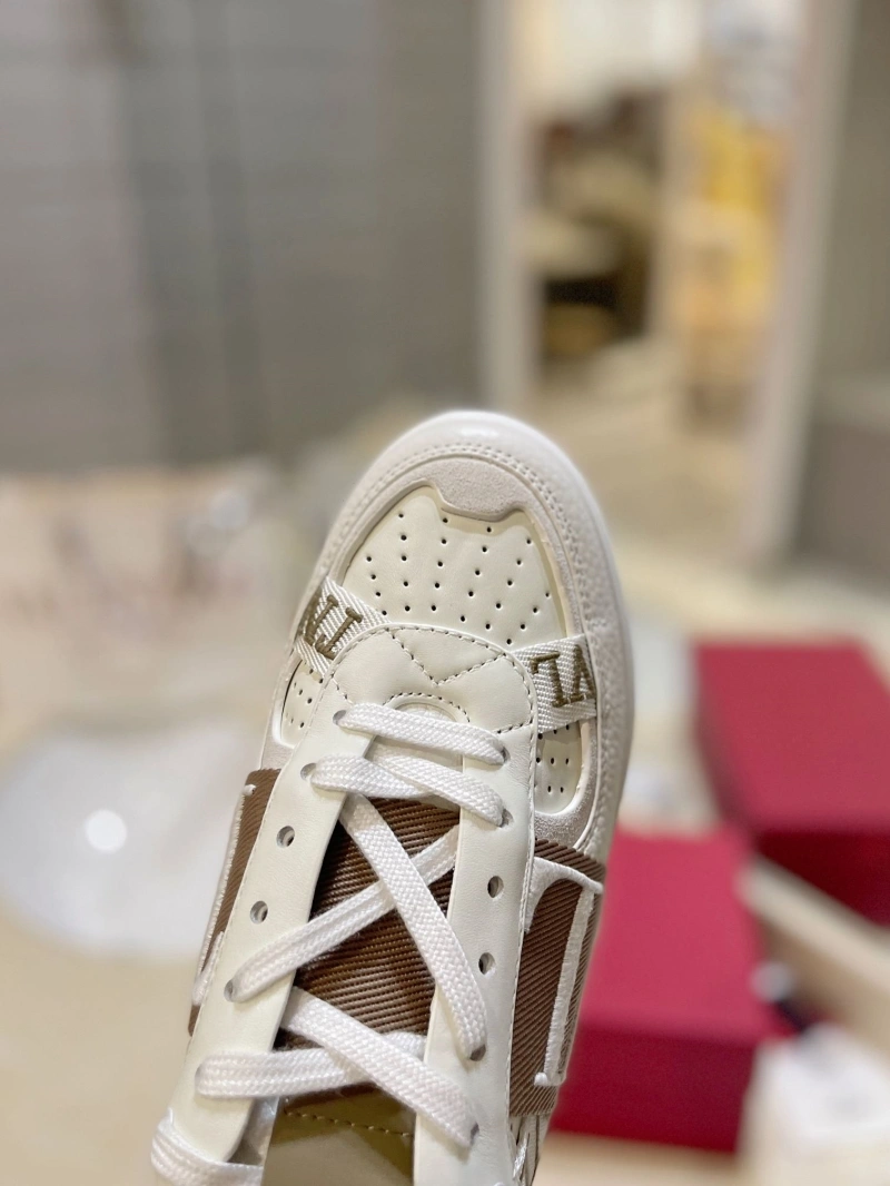 Trendsetting Vxlxntino Casual Shoes 232561