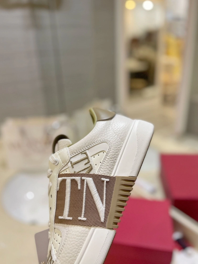 Trendsetting Vxlxntino Casual Shoes 232561