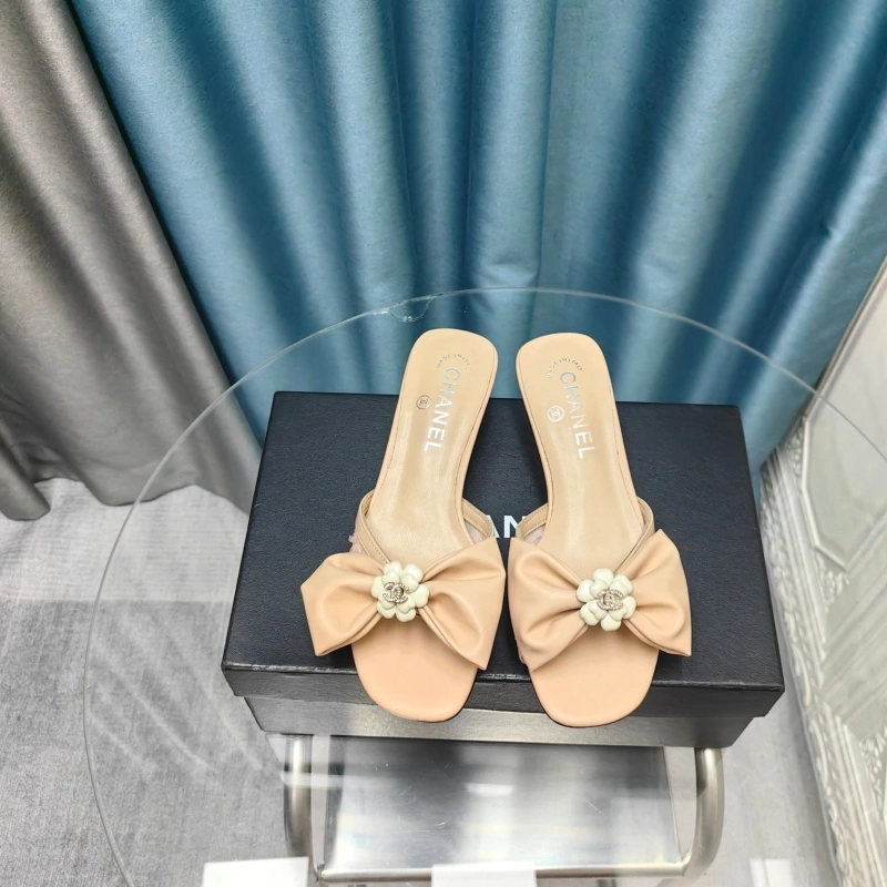 ModernLook Chxnxl Slippers 130555