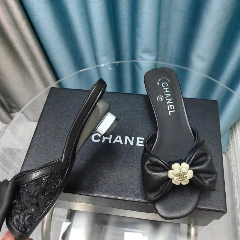 Elegant Chxnxl Slippers 130540