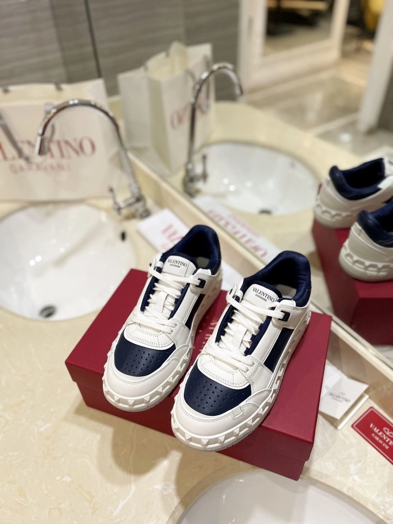 Classic Vxlxntino Casual Shoes 232544