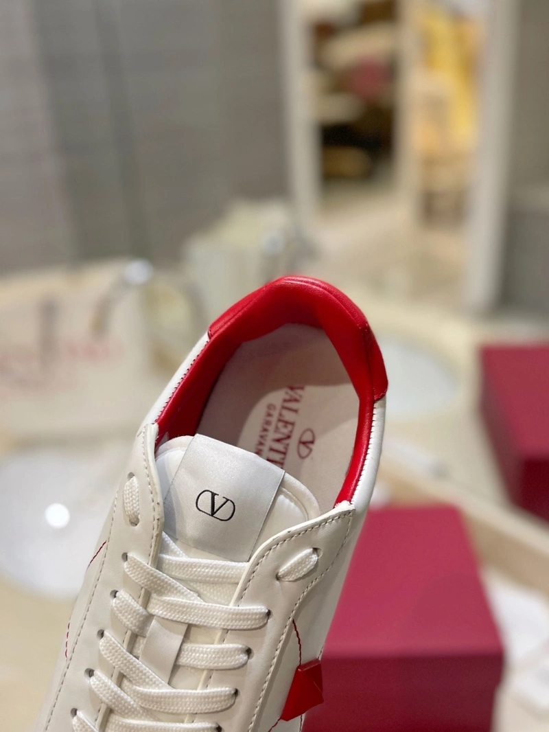 GoAnywhere Vxlxntino Casual Shoes 232533