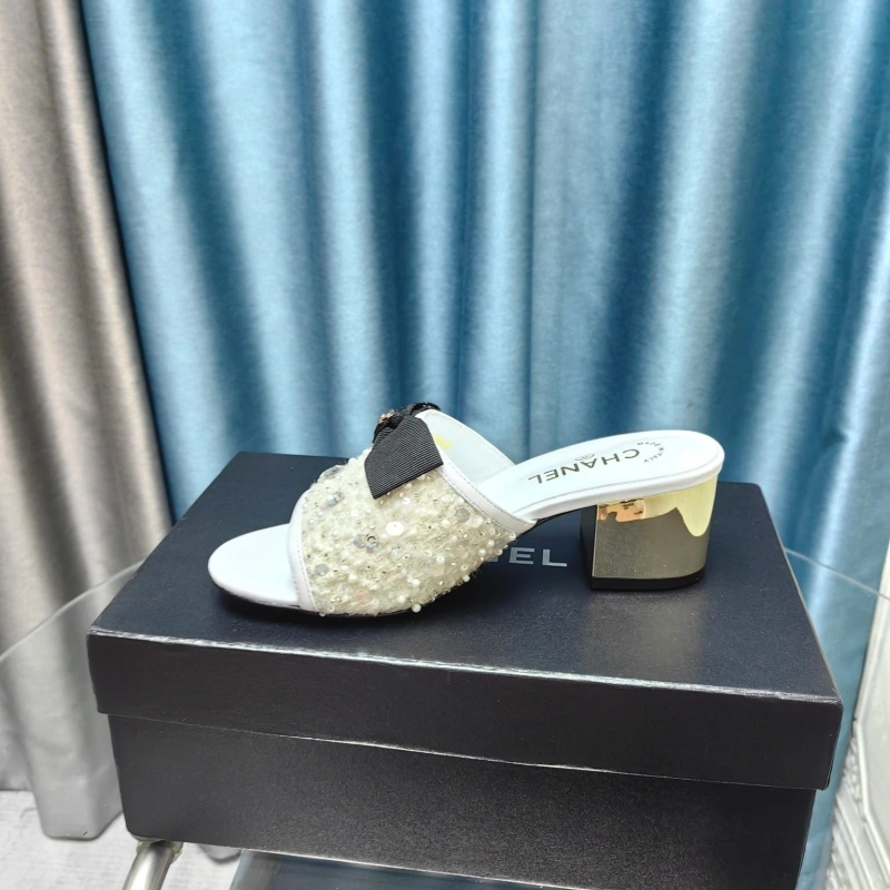 Functional Chxnxl Slippers 130536