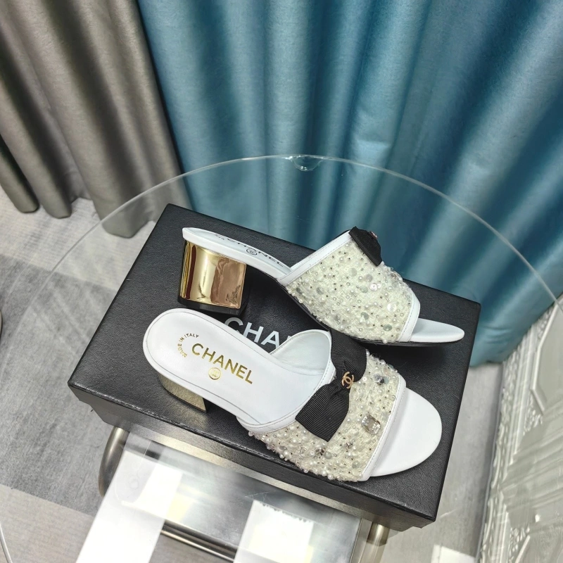 Functional Chxnxl Slippers 130536