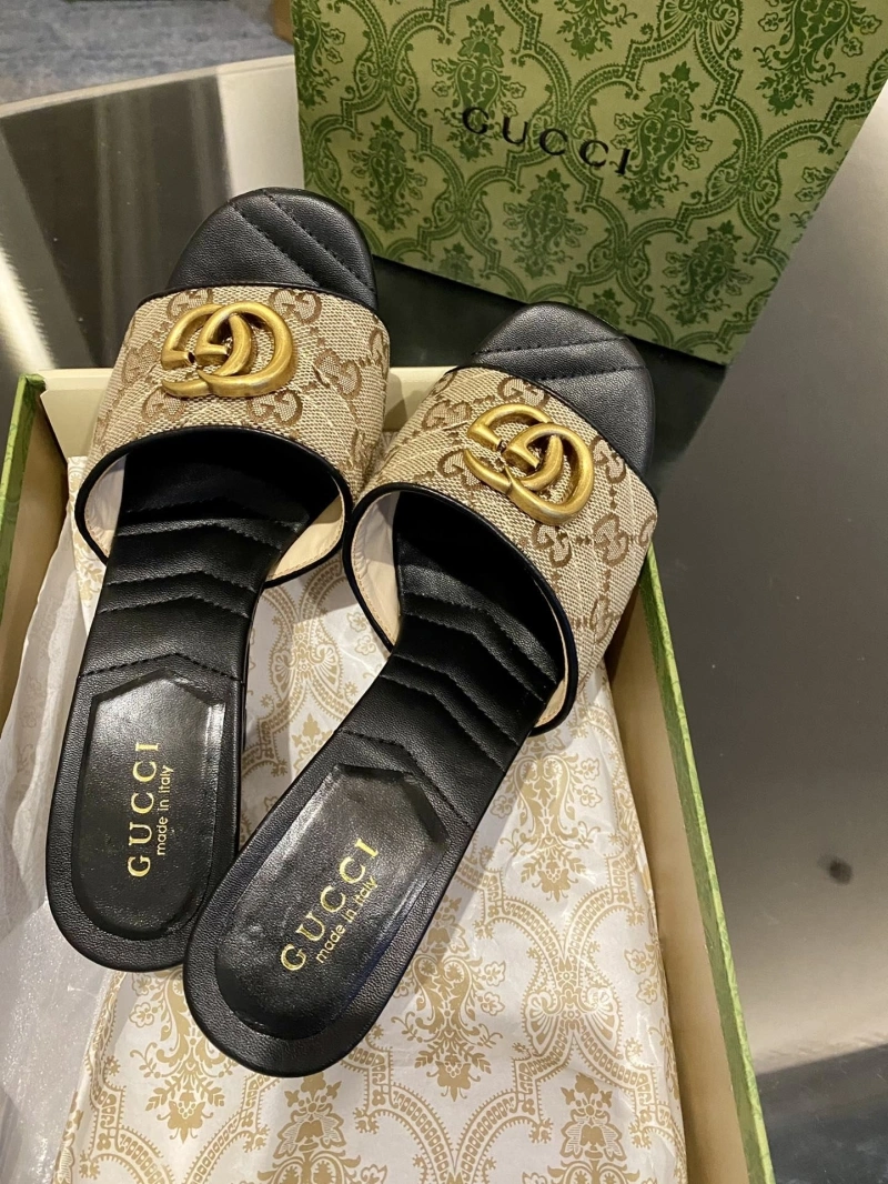 Sleek Gxccx Slippers 164809