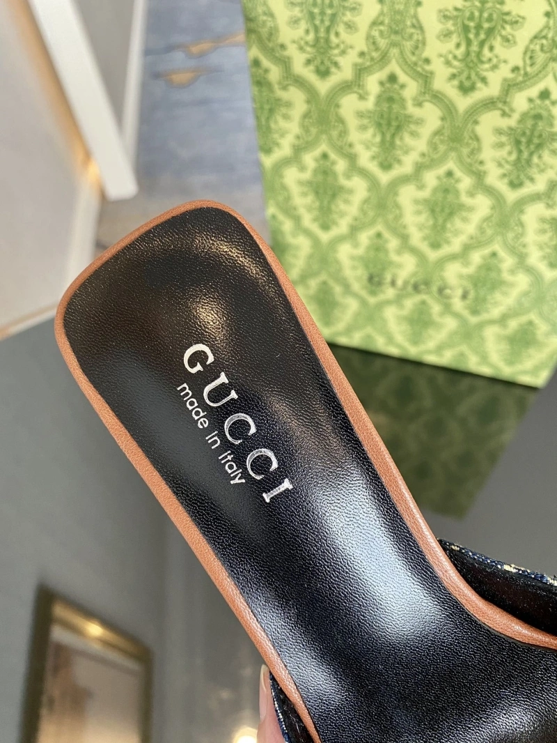 Elegant Gxccx Sandals 164836