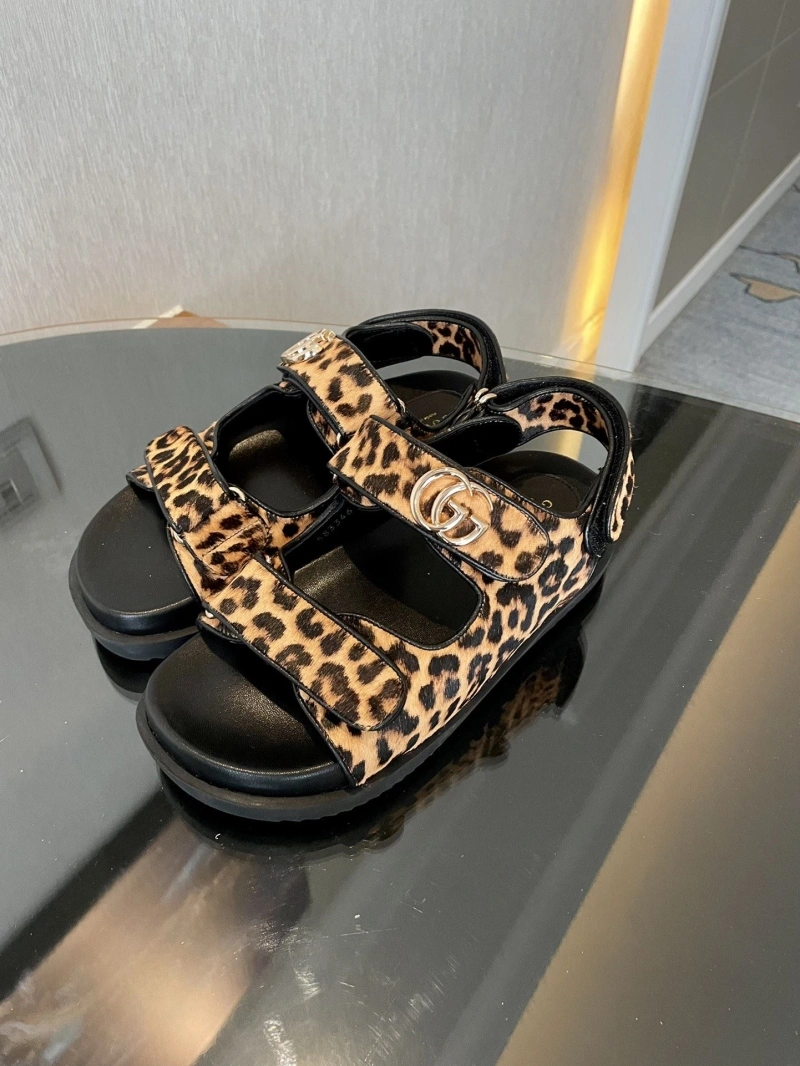 WellDesigned Gxccx Sandals 164855