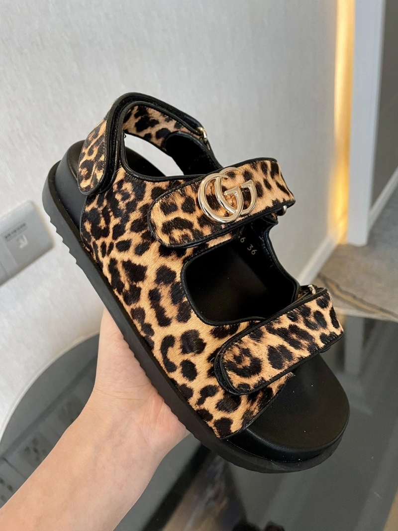 WellDesigned Gxccx Sandals 164855