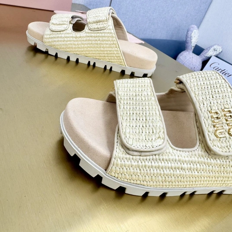 AllSeason Chxnxl Sandals 131051