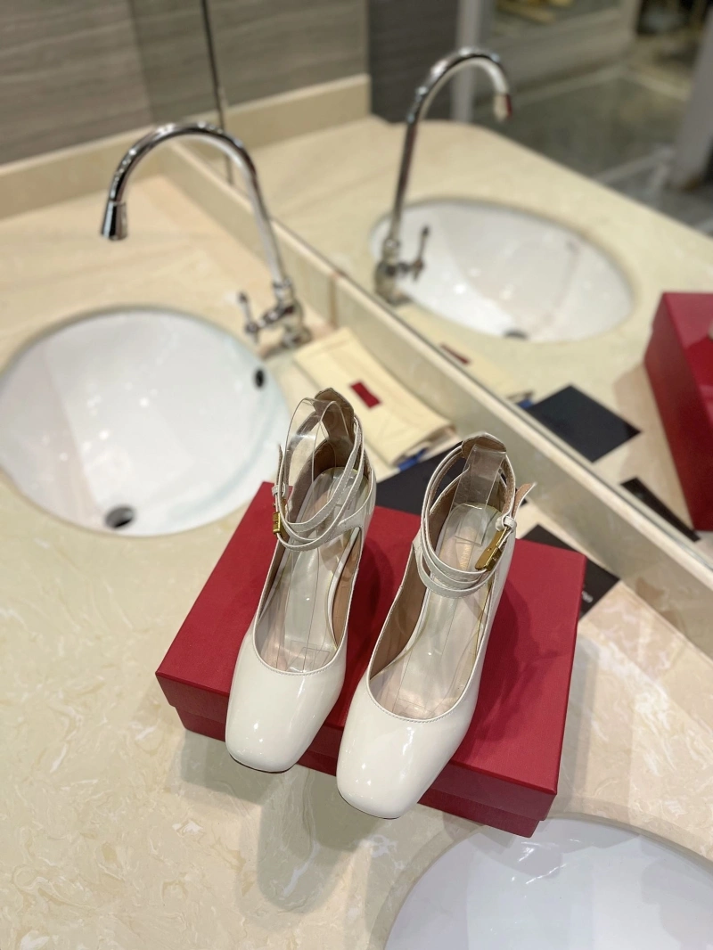 Comfortable Vxlxntino High Heels 232441