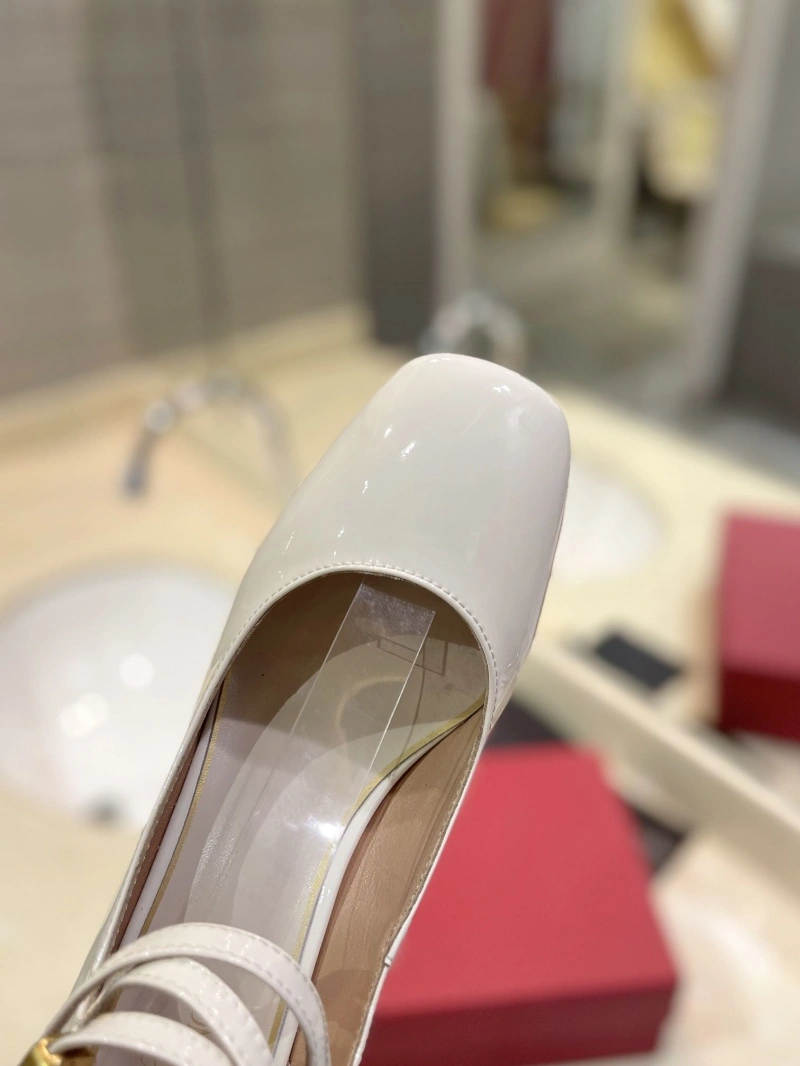 Comfortable Vxlxntino High Heels 232441