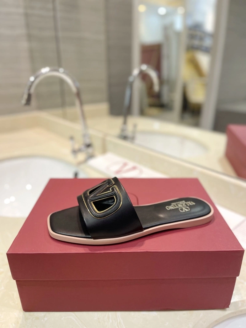 Sophisticated Vxlxntino Slippers 231752