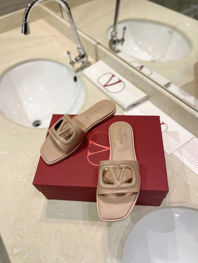 SportInspired Vxlxntino Slippers 231750