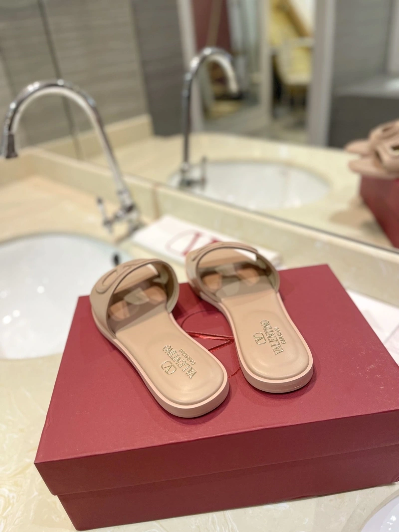 SportInspired Vxlxntino Slippers 231750