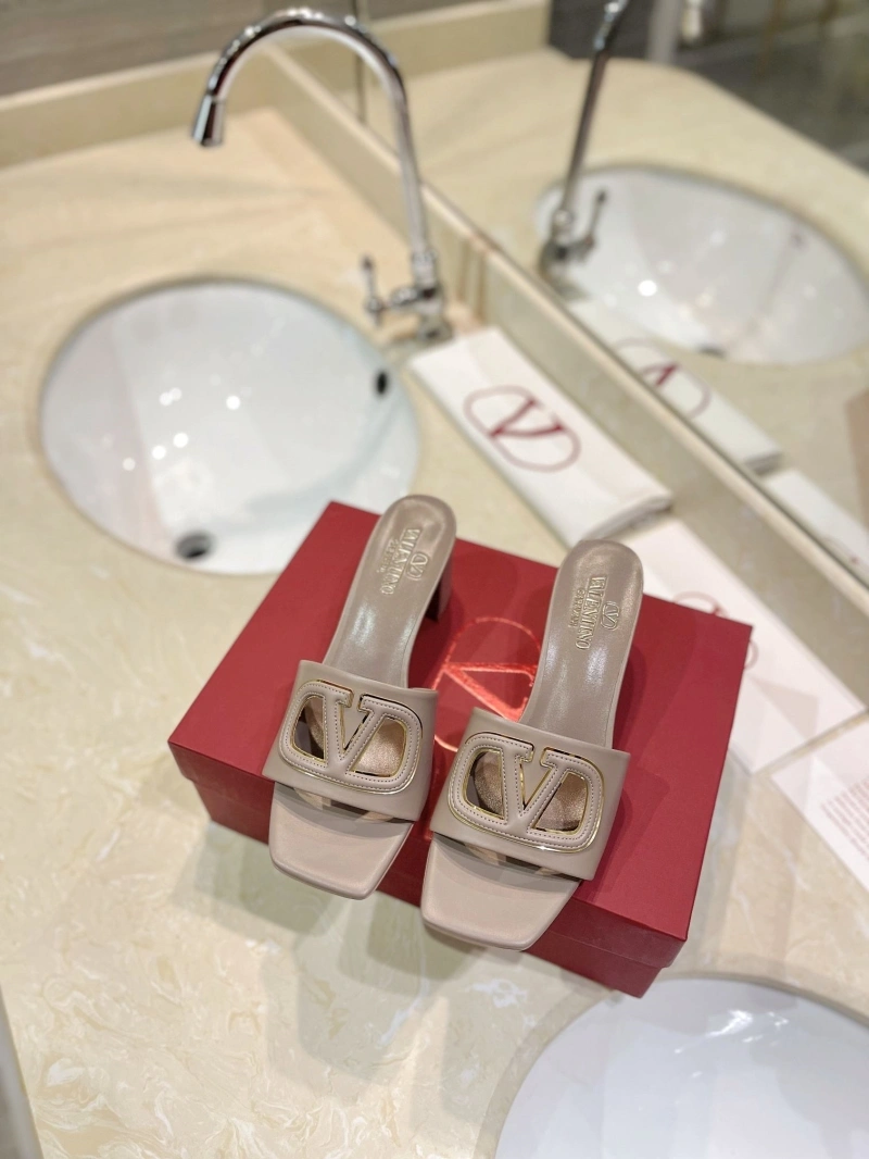 GoAnywhere Vxlxntino Slippers 231739