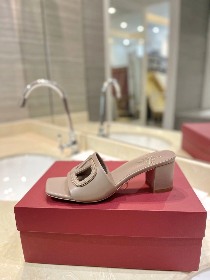 GoAnywhere Vxlxntino Slippers 231739