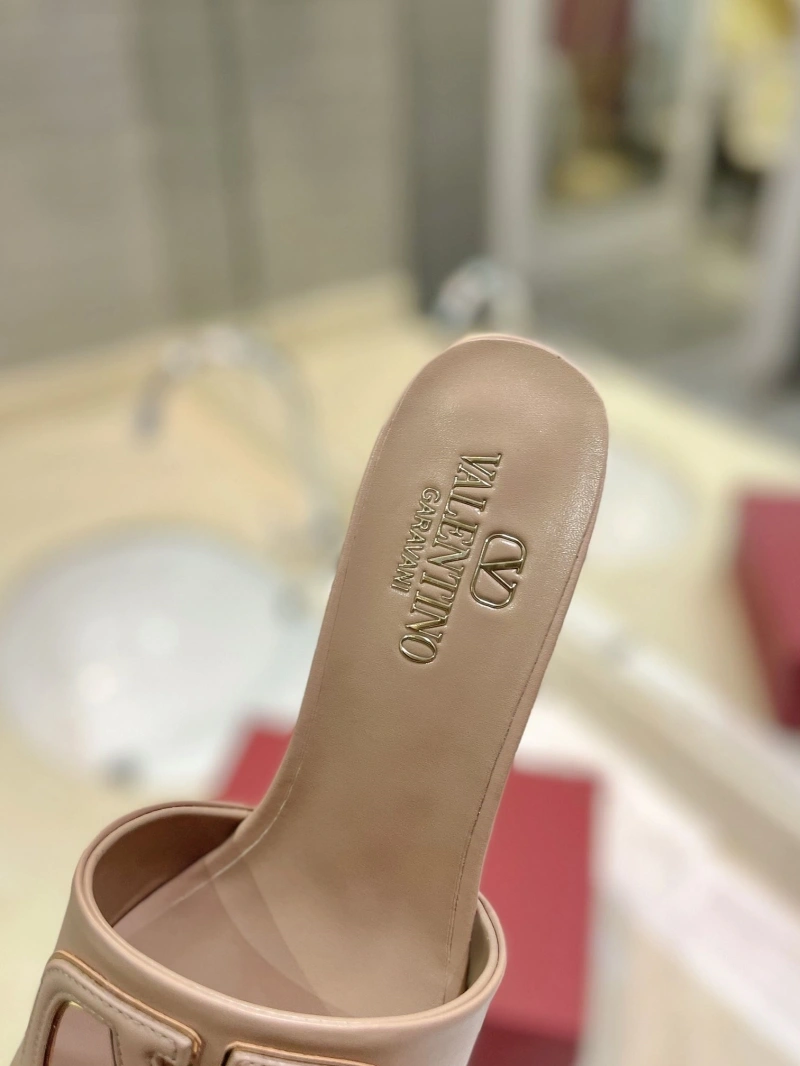 Timeless Vxlxntino Slippers 231746