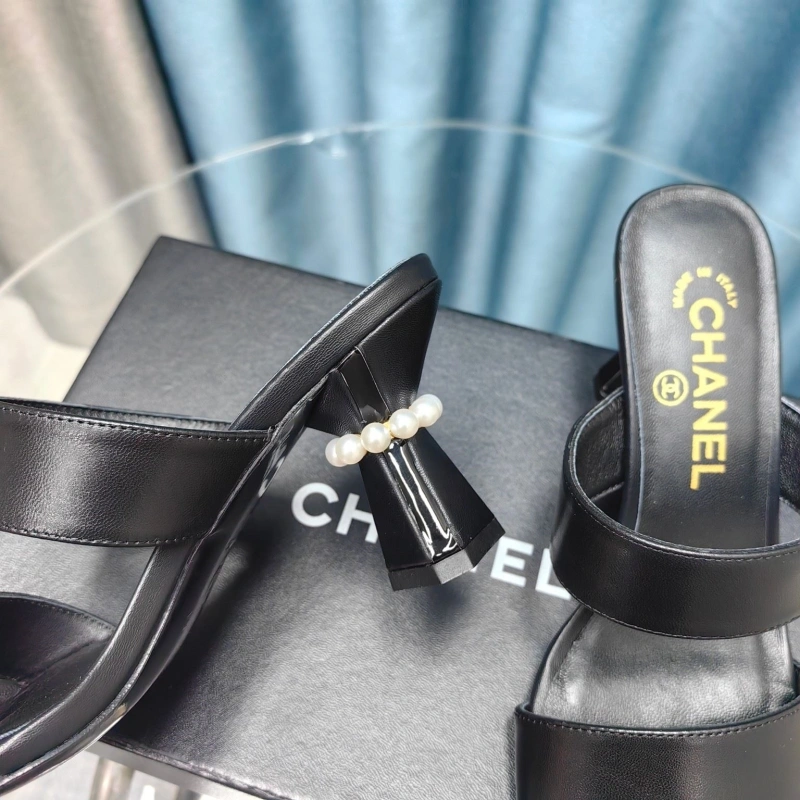 Chxnxl Sandals Bright 131032