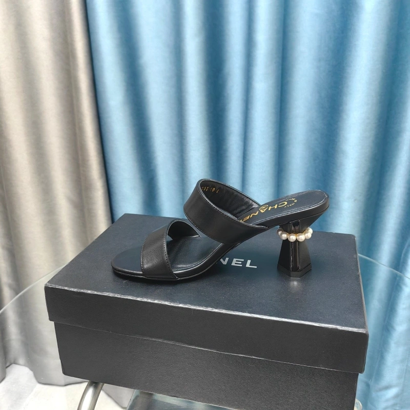 Chxnxl Sandals Bright 131032