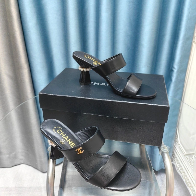 Chxnxl Sandals Bright 131032