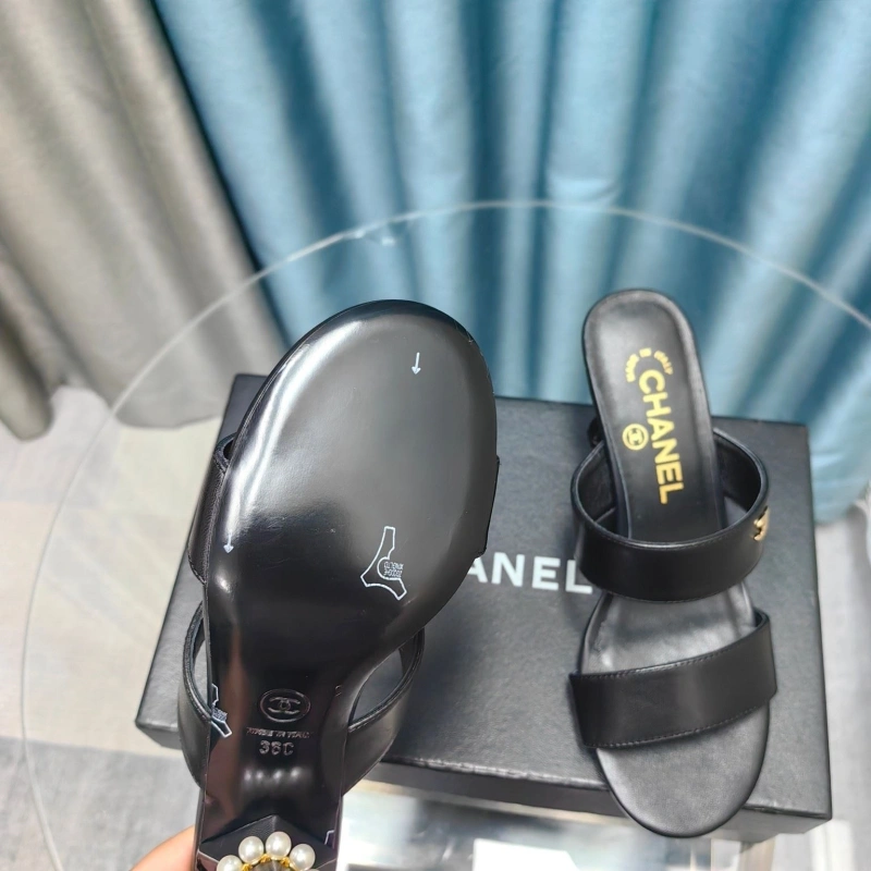 Chxnxl Sandals Bright 131032