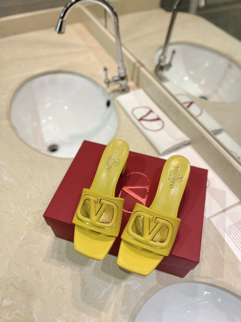 EyeCatching Vxlxntino Slippers 231733