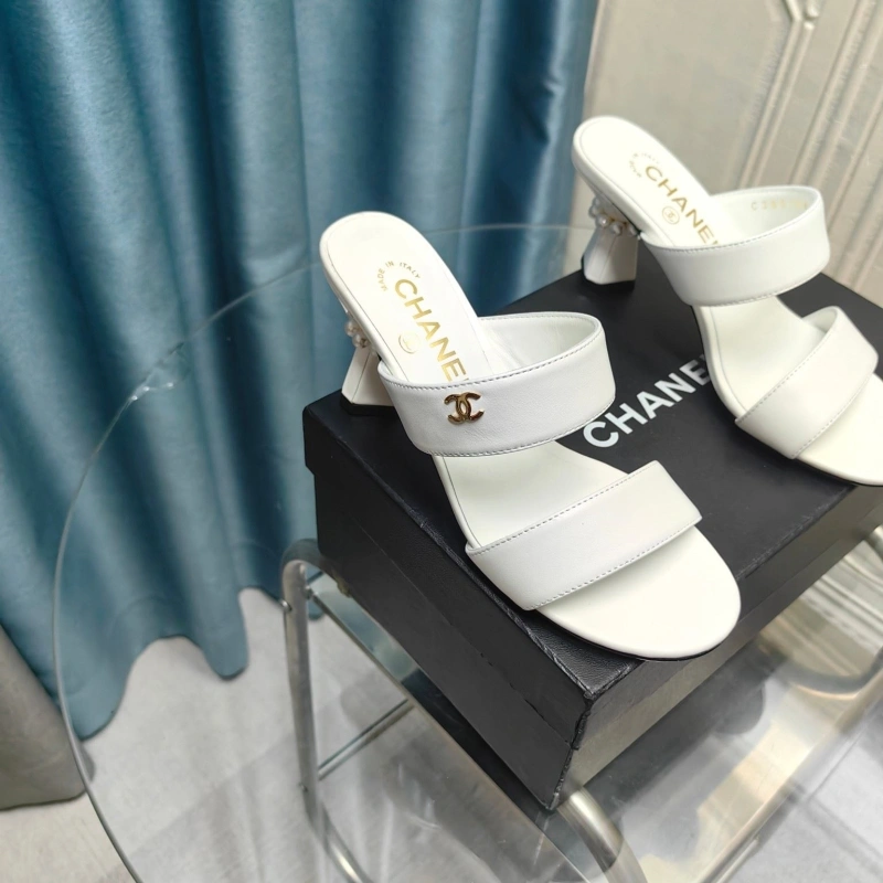 Sleek Chxnxl Sandals 131030