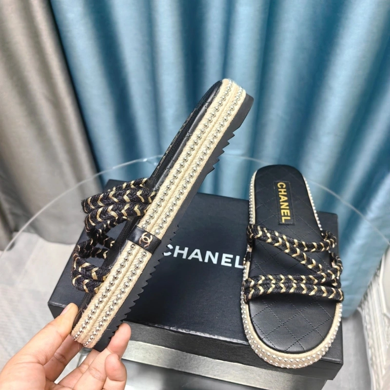 Chxnxl Slippers Bold 130528