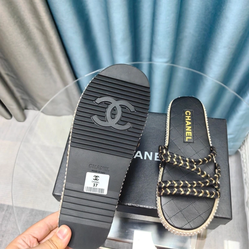 Chxnxl Slippers Bold 130528