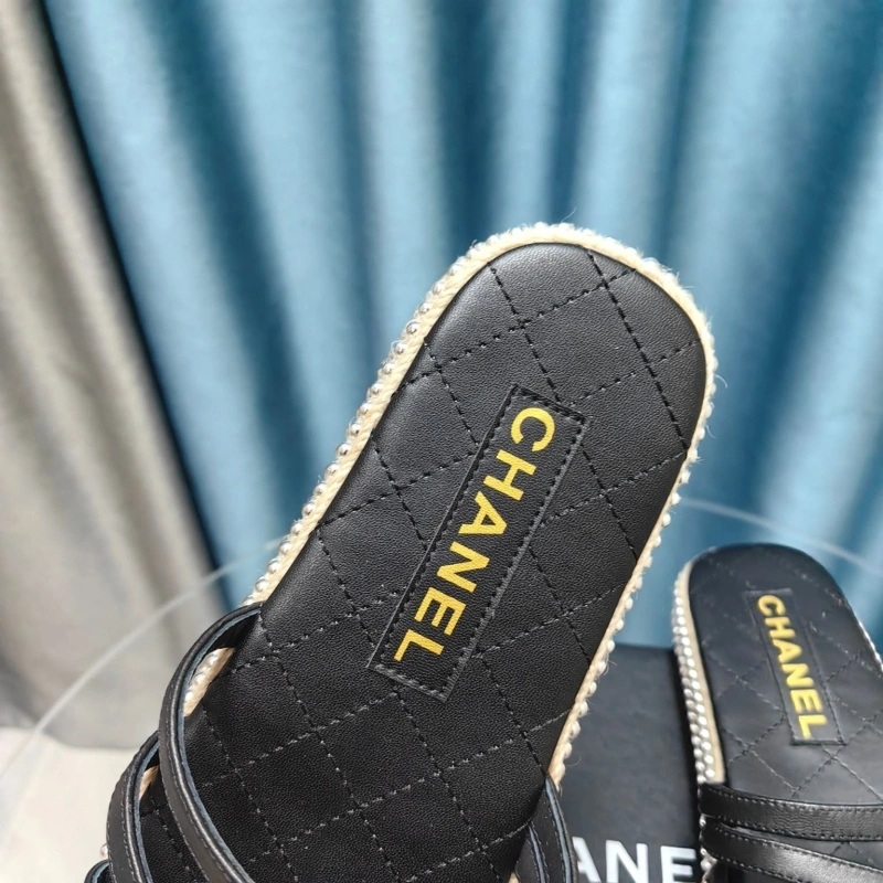 Soft Chxnxl Slippers 130521