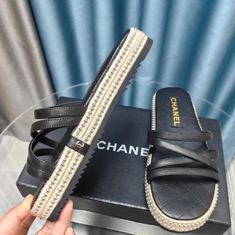 Soft Chxnxl Slippers 130521