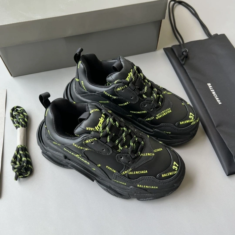 Practical Bxlxnciaga Sneakers 110337