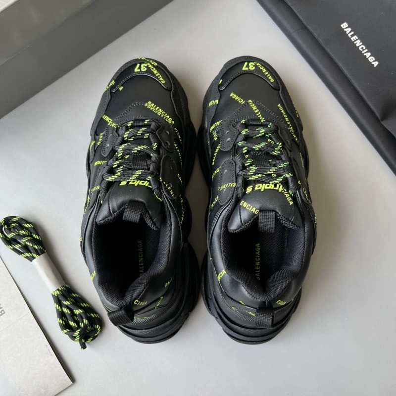 Practical Bxlxnciaga Sneakers 110337